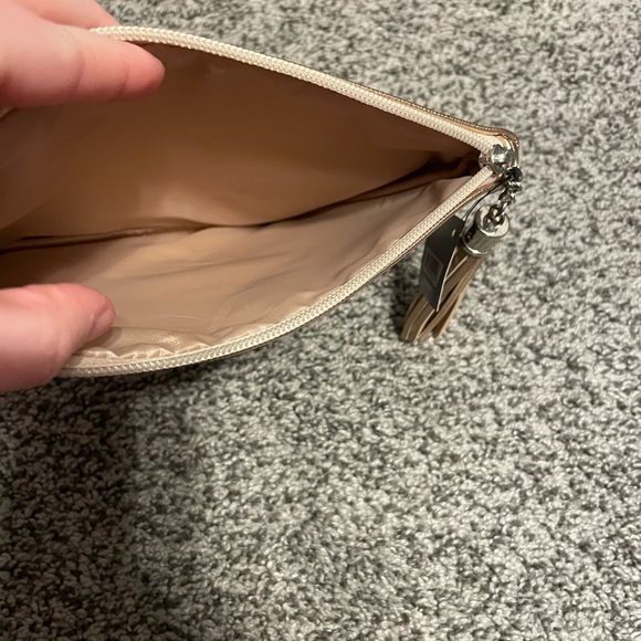 NWT Ulta Makeup Pouch - Picture 3 of 5